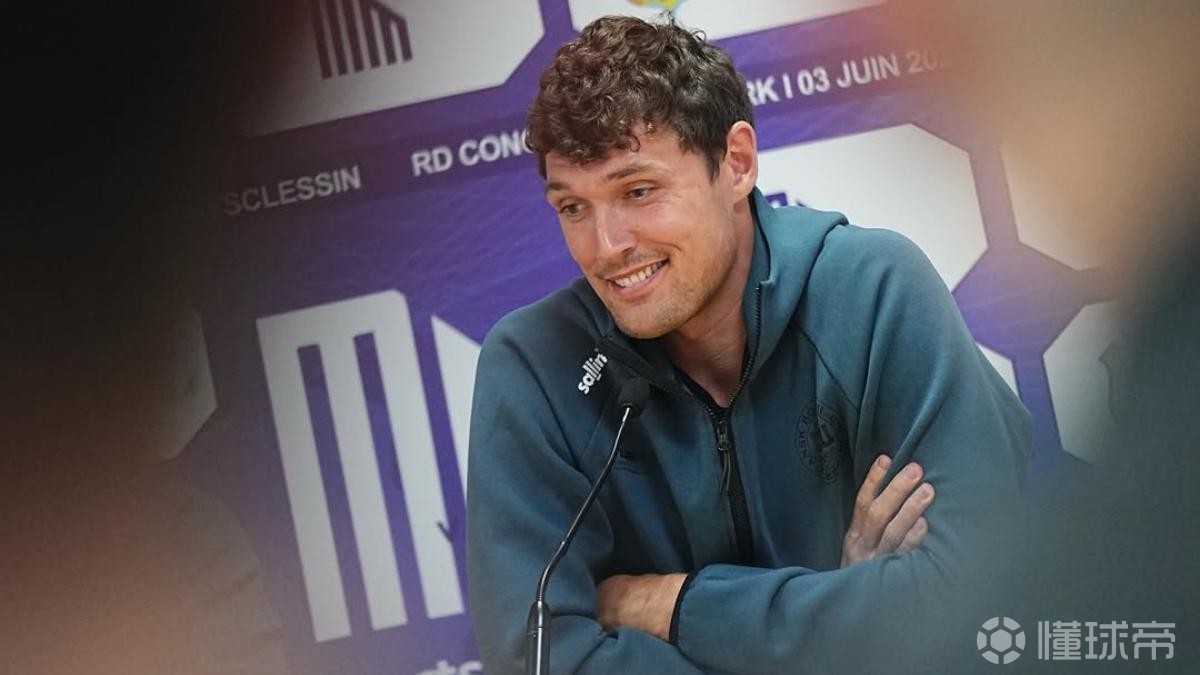克里斯滕森谈未来:我想留在巴萨,希望很快能够实现